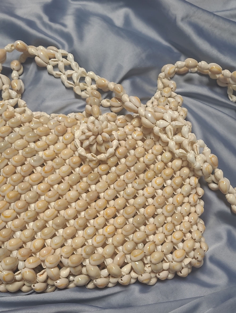 Handcrafted Cream Beaded Shell Shoulder Bag